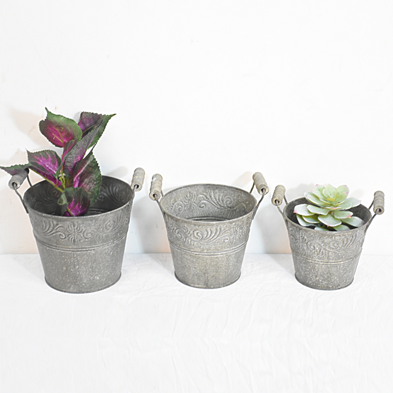 Set 2 Mini Galvanized Distressed Metal Tin Flower Planter Pot