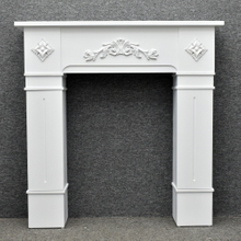 Modern French Style Classical Decorative Freestanding Antique Indoor White Wood Fireplace Mantel for Living Room Wholesale