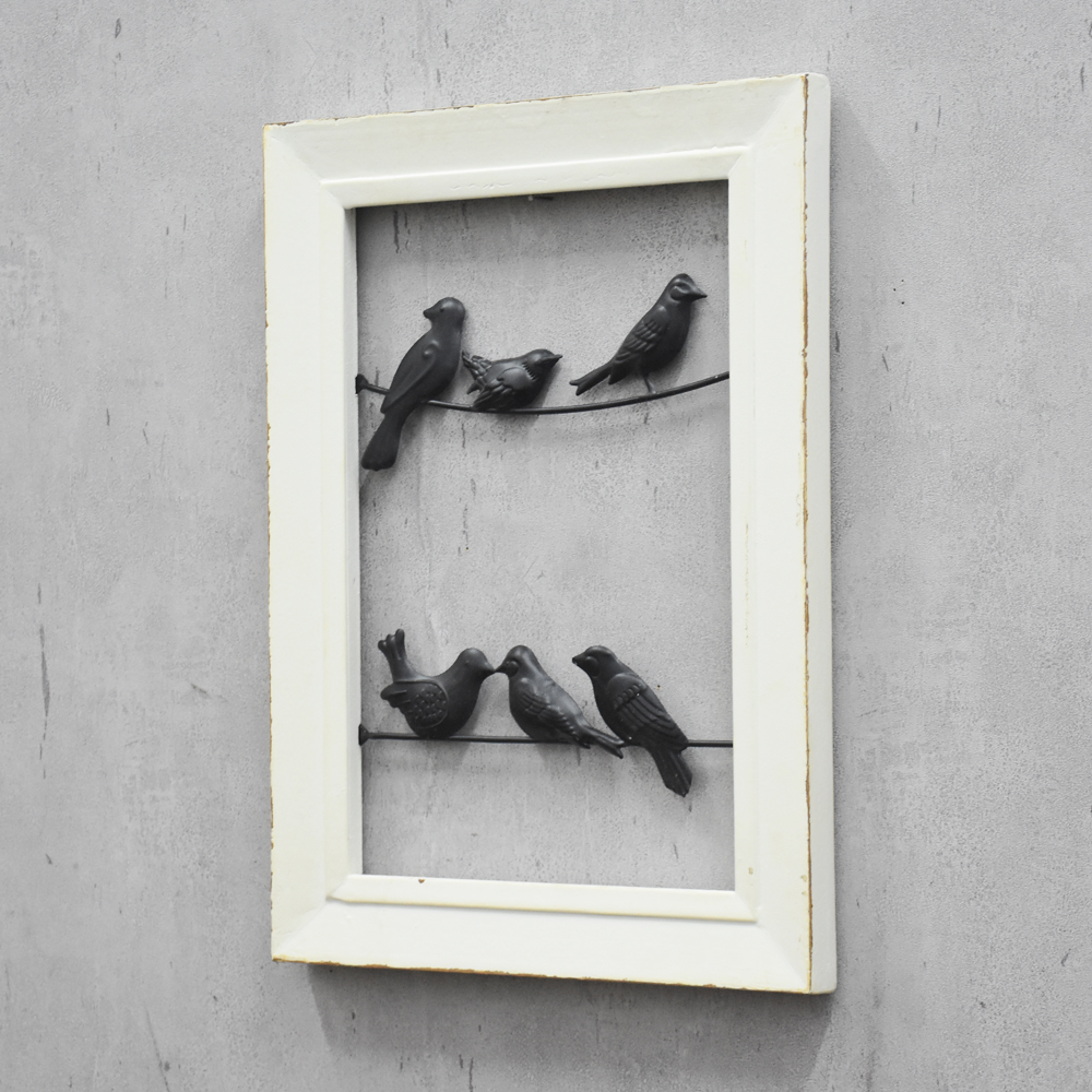 Farmhouse lovebirds On Wire Wall Plaques