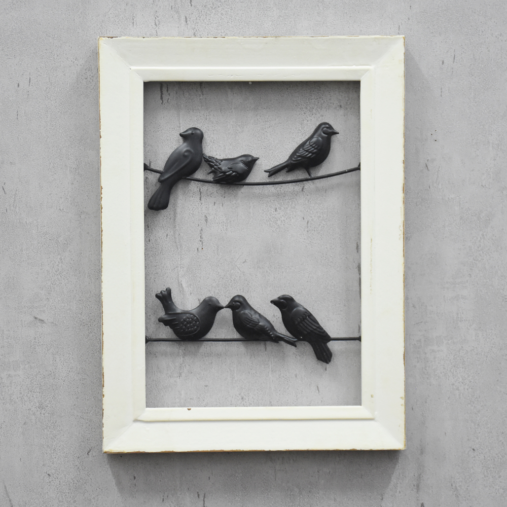 Farmhouse lovebirds On Wire Wall Plaques