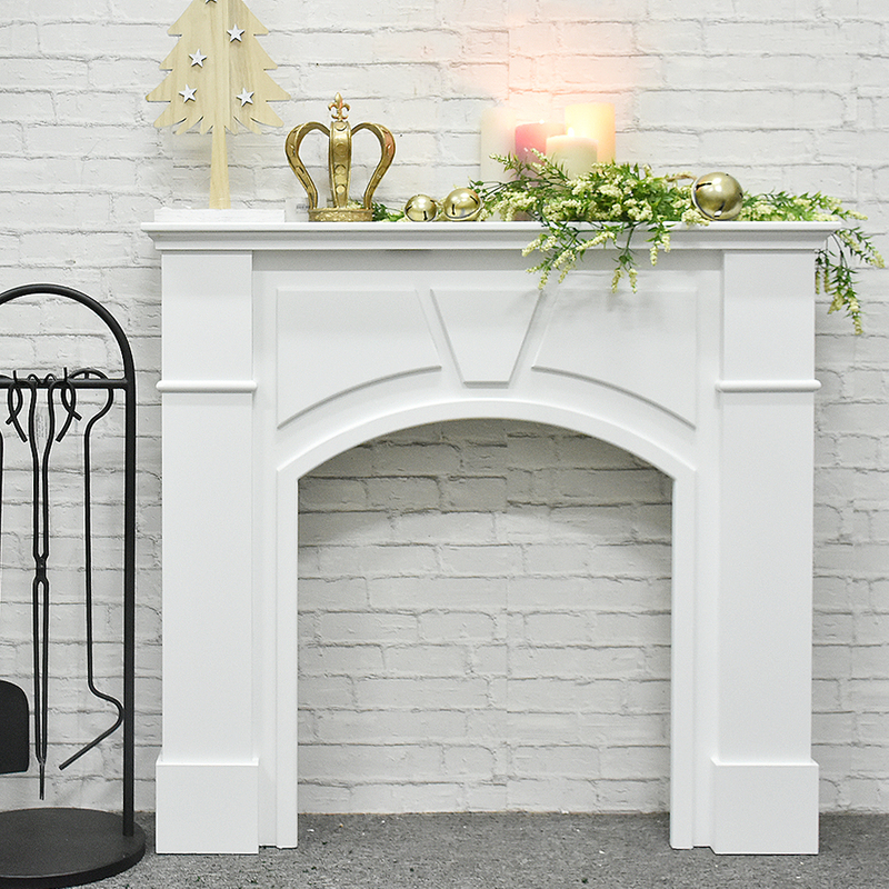 Customized French Country Style Modern White Decorative Wood Fireplace Vintage Wood Fireplace Mantle