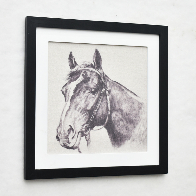 Customized Wholesale Natural Rustic Wooden Frame Canvas Painting Wooden Horse Wall decor For Living room